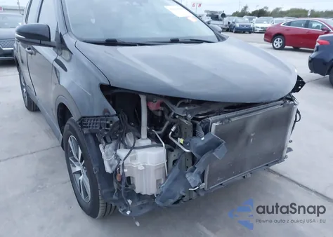 2018 Toyota Rav4 Xle z USA, uszkodzony, nr VIN 2T3WFREV2JW503575